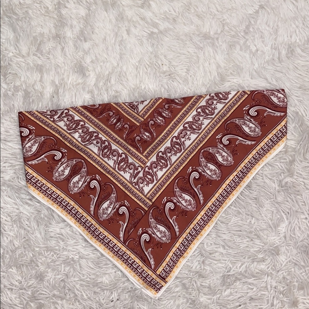 🤍3/$15 NEW Paisley Print Bandanna Top Tie Back - Picture 4 of 6